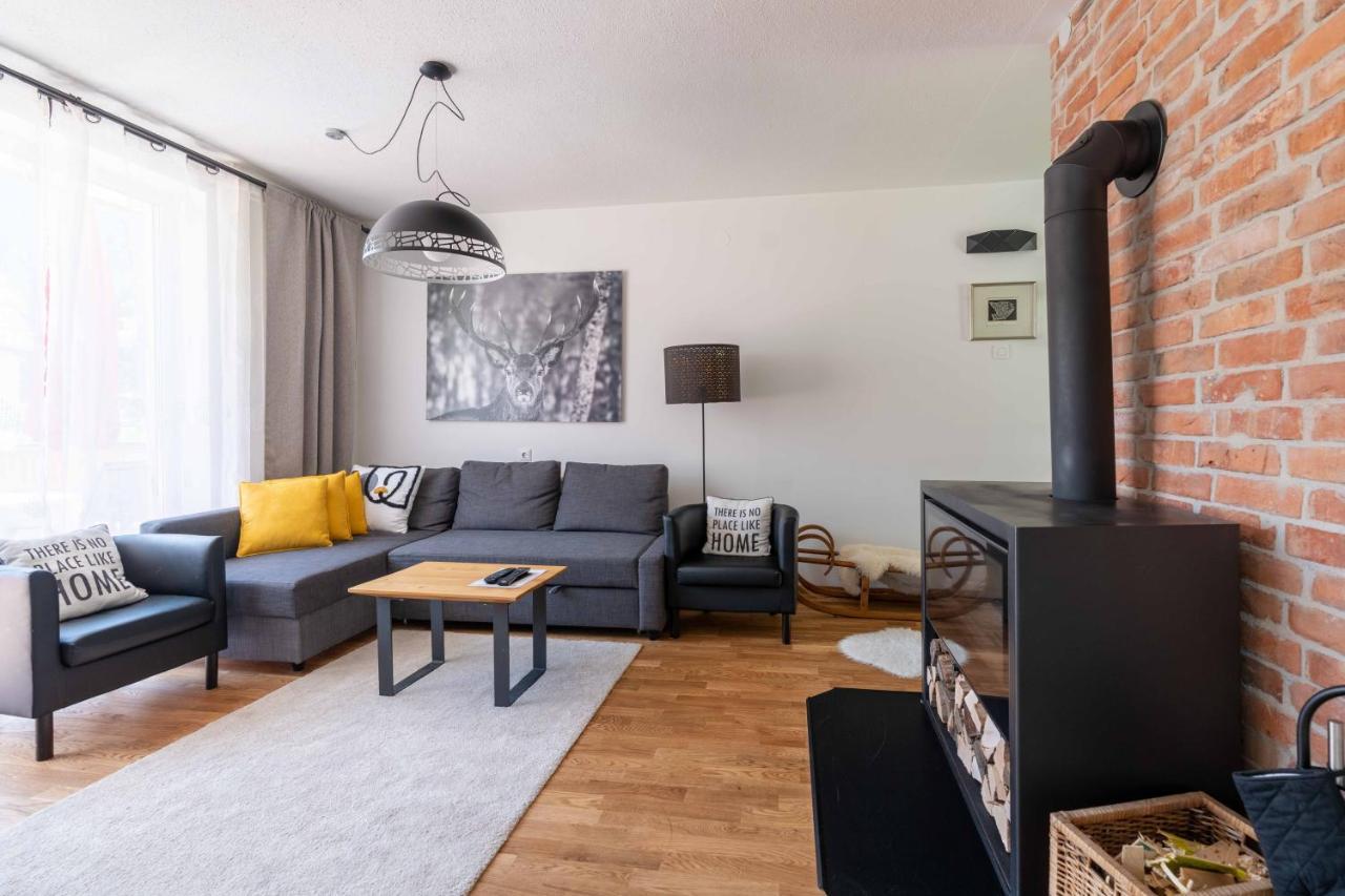 Apartma Pecek Kranjska Gora Buitenkant foto