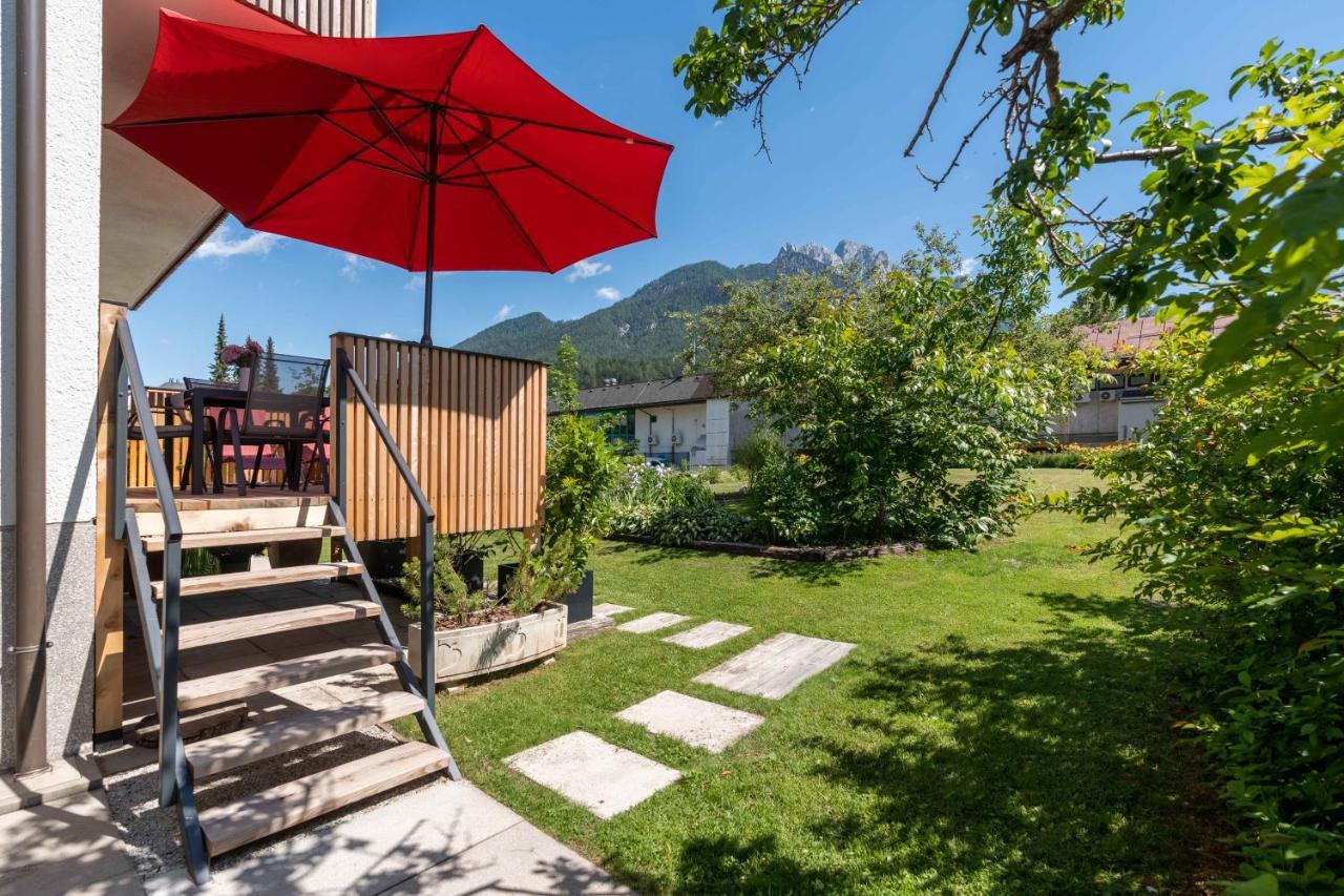 Apartma Pecek Kranjska Gora Buitenkant foto