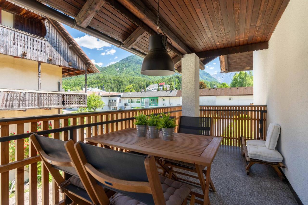 Apartma Pecek Kranjska Gora Appartement Buitenkant foto